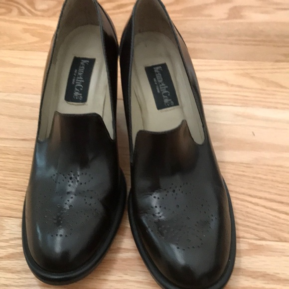 Kenneth Cole dark brown heels - Picture 6 of 8